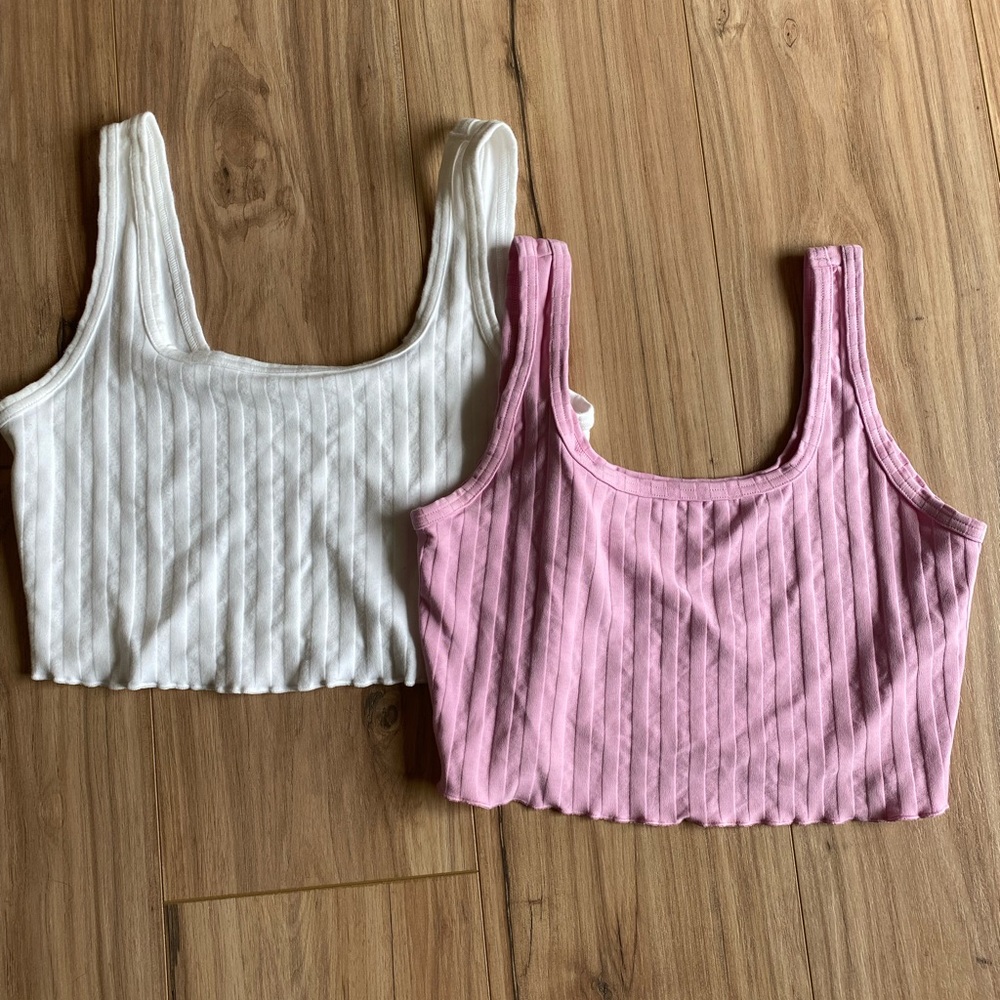 Aerie Ribbed Crop Tops in White and Pink